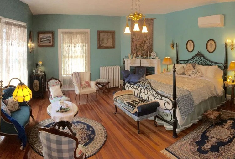 Woodrow Wilson Presidential Suite Photo